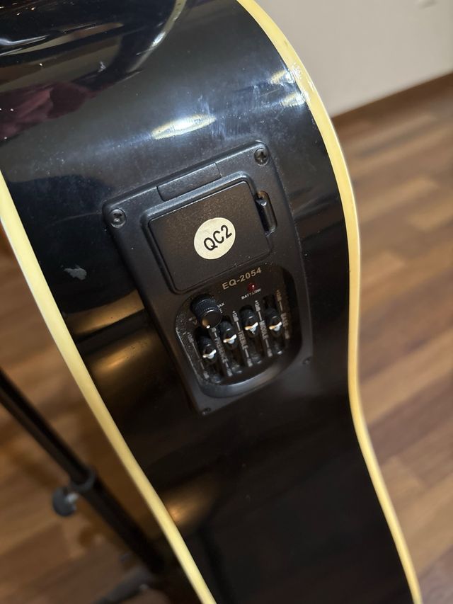 Guitarra Electroacústica Clifton Negra