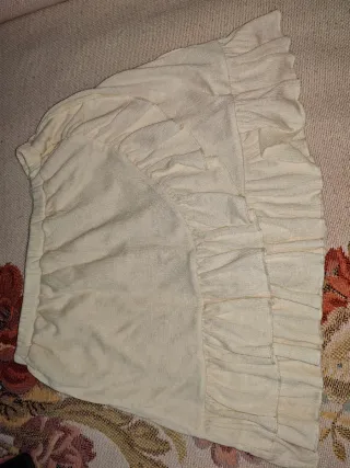 Gonna corta estiva con balze