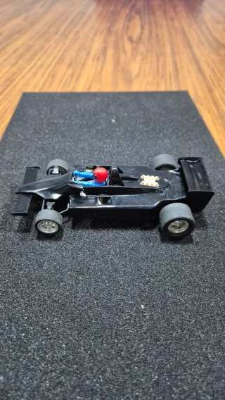 Coche Scalextric Exin Negro Piloto Rojo