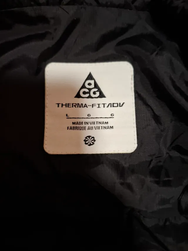 Cazadora Nike ACG Lunar