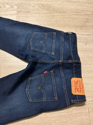 Vaqueros Levi's Azules talla 8
