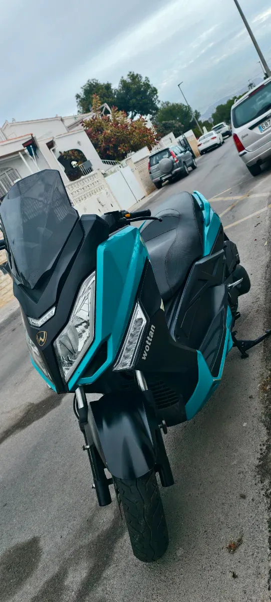 Wottan Storm 125 2023 como nueva