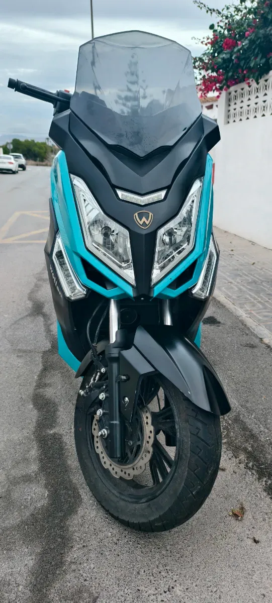 Wottan Storm 125 2023 como nueva