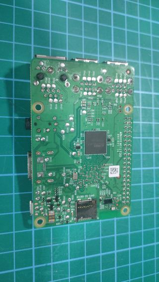 Raspberry Pi 3 Model B v1.2