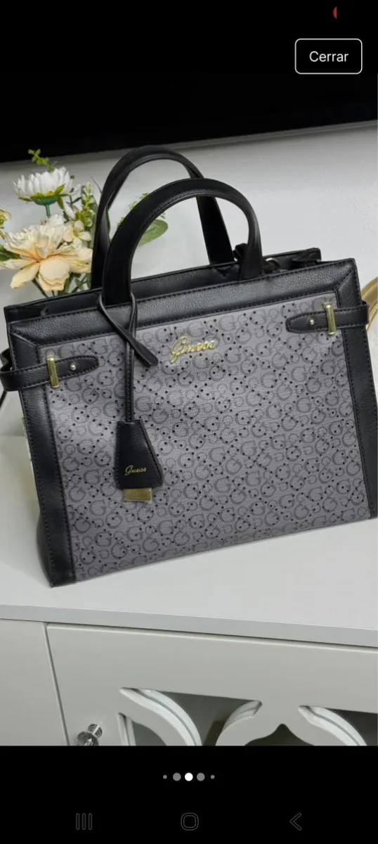 Conjunto Bolso y Billetera Guess Negro/Gris