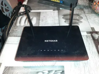 Router Netgear LAN WiFi Veloce
