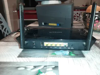 Router Netgear LAN WiFi Veloce