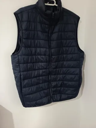 Chaleco acolchado azul Zara