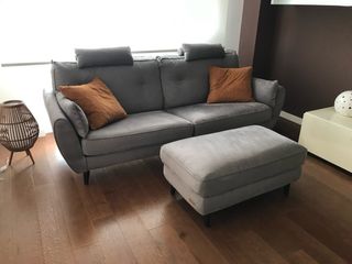 Divano Grigio Poltrone e Sofá + Pouf