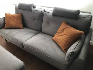 Divano Grigio Poltrone e Sofá + Pouf
