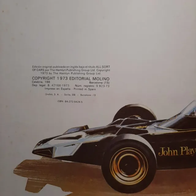 Toda clase de automóviles ilustrado por John Young