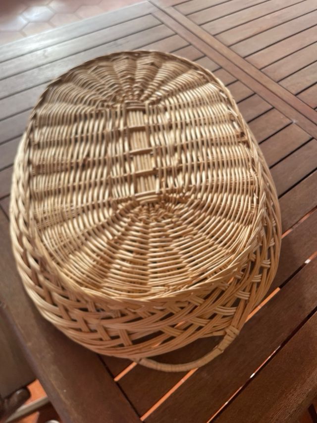 Bandeja mimbre ovalada con asas