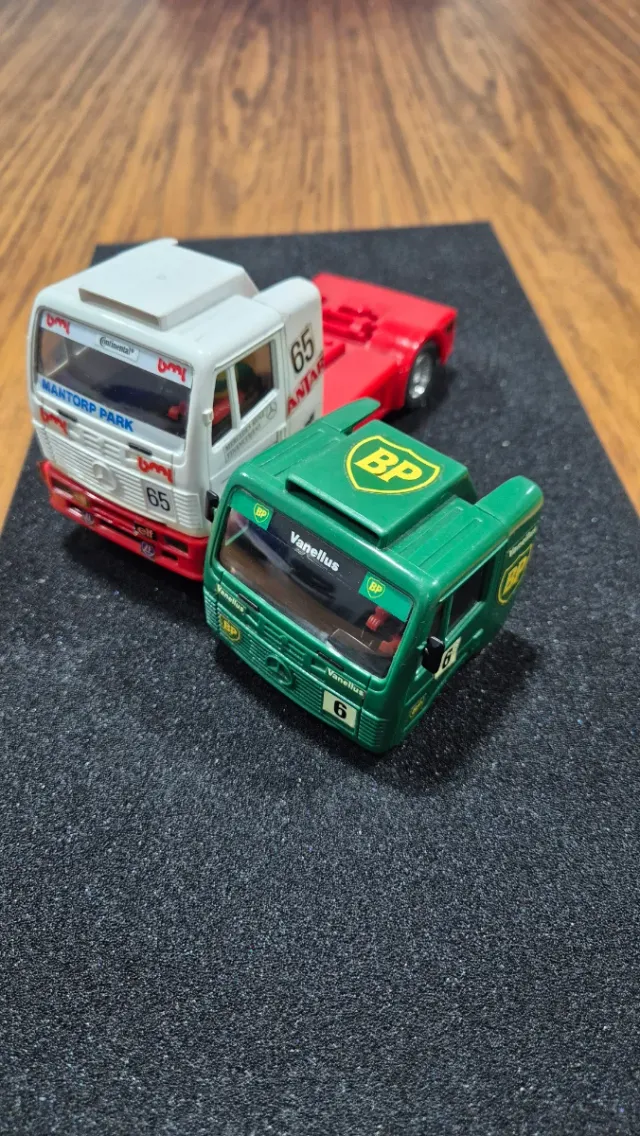 Scalextric Camiones BP y Mantorp Park