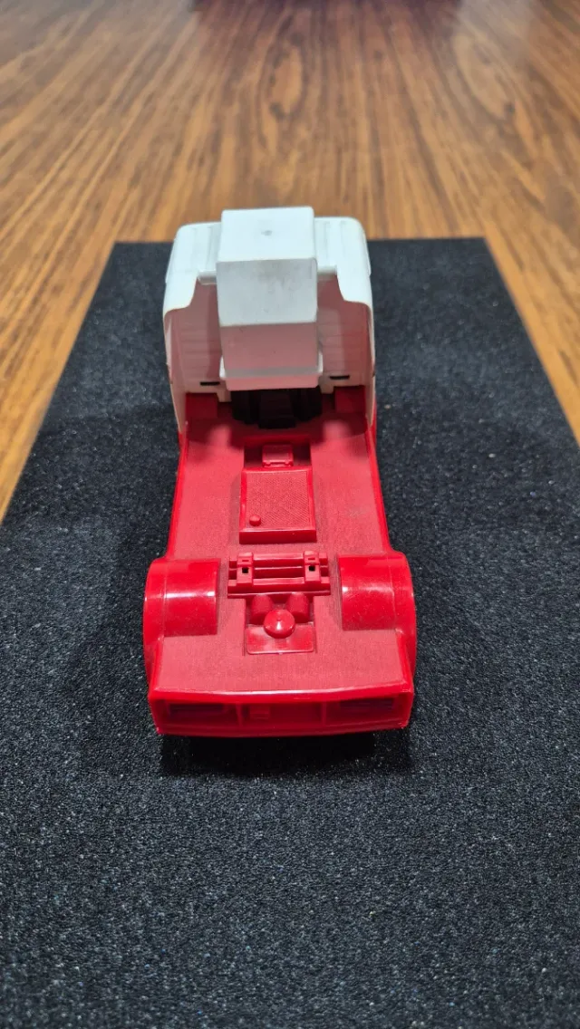 Scalextric Camiones BP y Mantorp Park