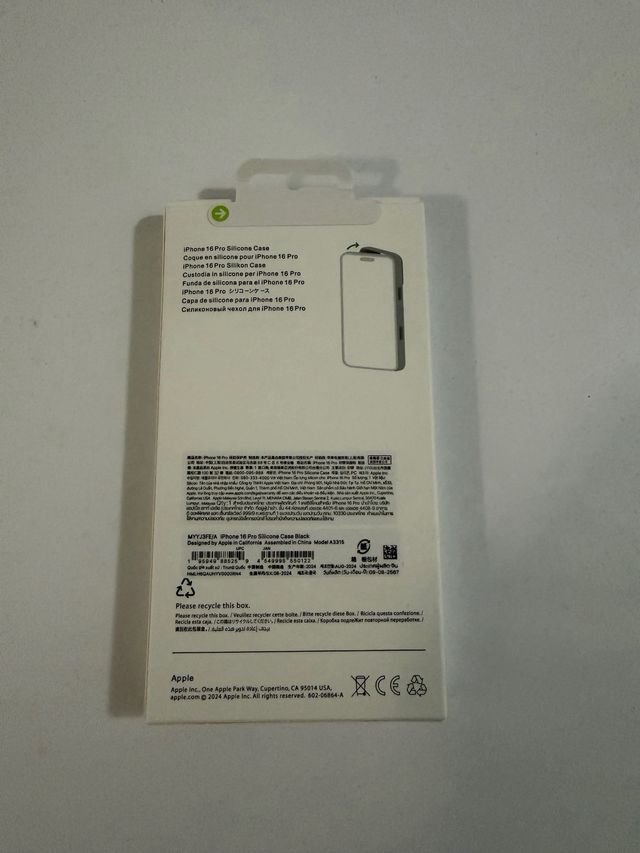 Cover iPhone 16 Pro Nero MagSafe