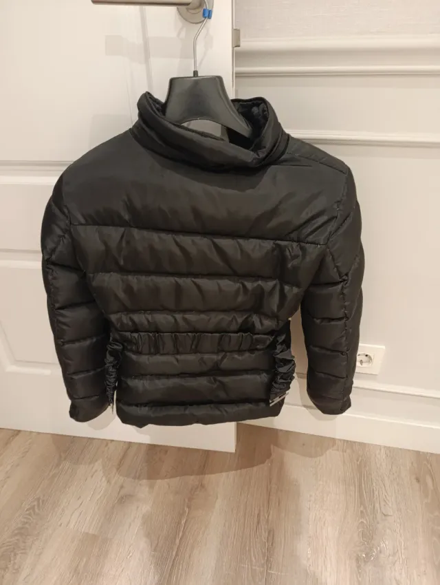 Chaqueta negra invierno mujer. Talla S