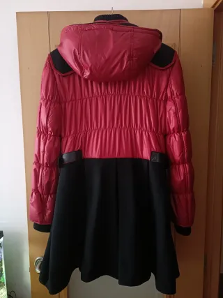 Abrigo Holy Preppy Rojo y Negro