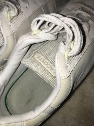 Zapatillas Lacoste Beige y Blancas