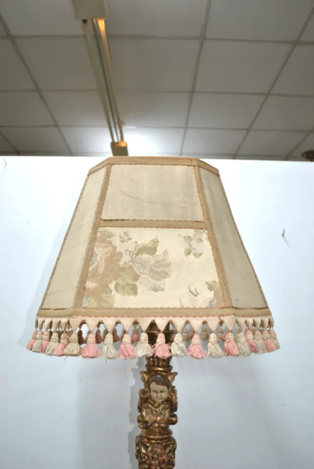 Antigua lámpara de madera policromada S.XVIII