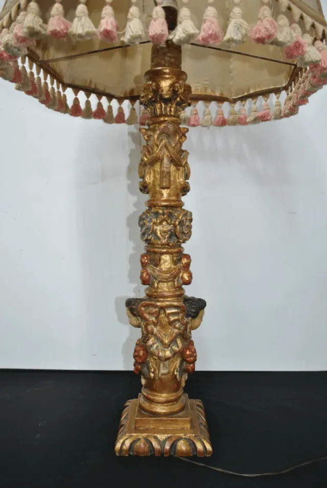 Antigua lámpara de madera policromada S.XVIII