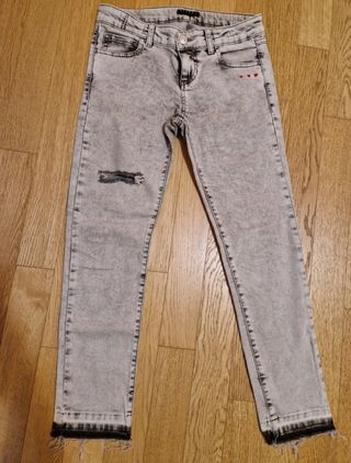 Morbidi Jeans stretch chiari con cuori tg.11 anni