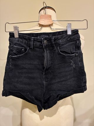 Shorts Stradivarius Negro Talla 34