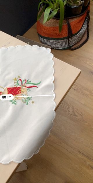 Caminho de Mesa Natalino Bordado