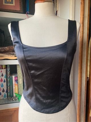 Top Negro Tipo Corpiño