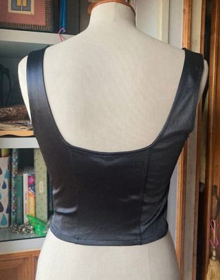 Top Negro Tipo Corpiño