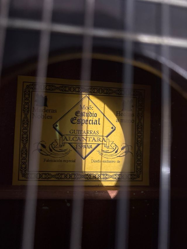 Guitarra Clásica Alcántara