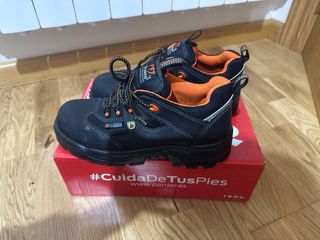 Zapatos seguridad Trueno Talla 38 nuevos