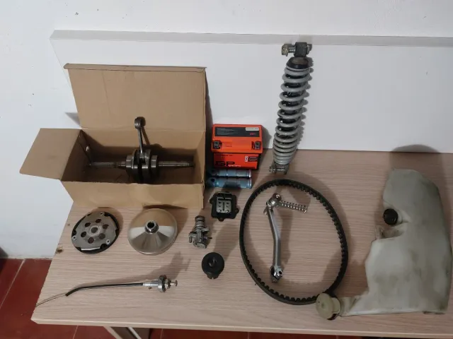 Ricambio Yamaha Jog RR - Varie Parti