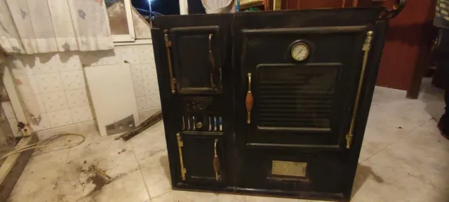 Cocina de leña empotrada