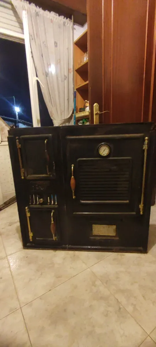 Cocina de leña empotrada