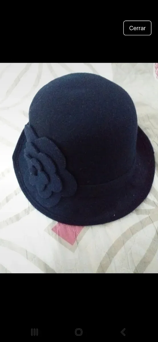 Sombrero azul marino