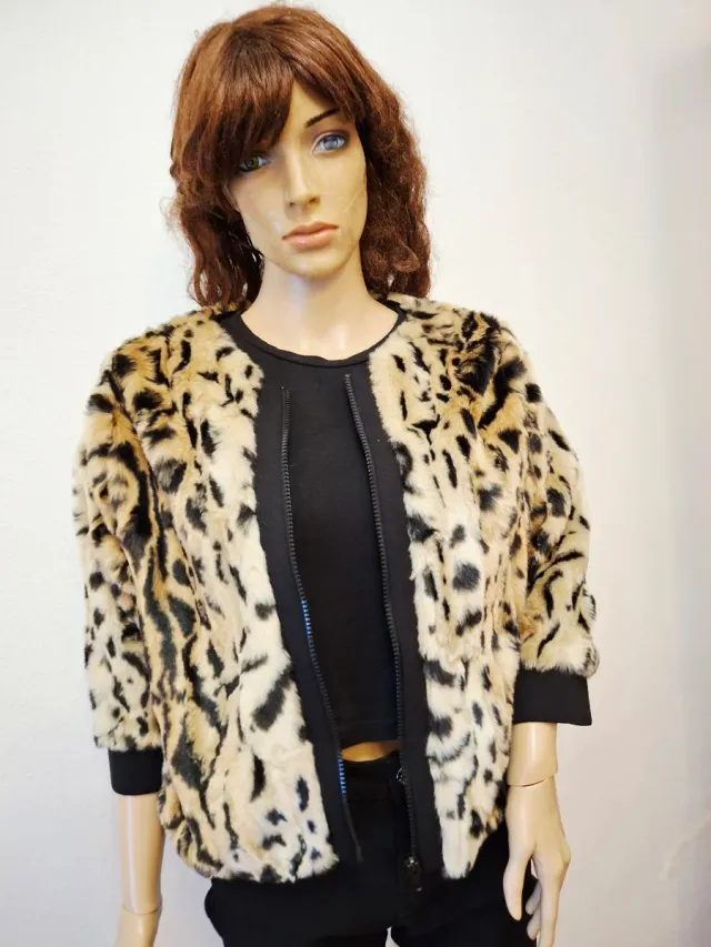 Chaqueta bomber estampado leopardo
