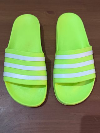 Chanclas Adidas Originales Fluorescentes