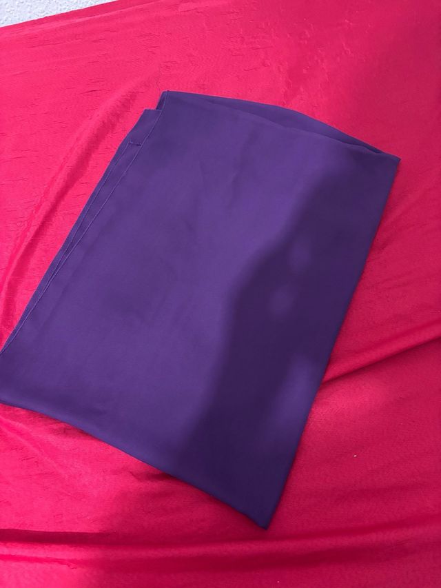 Pañuelo morado