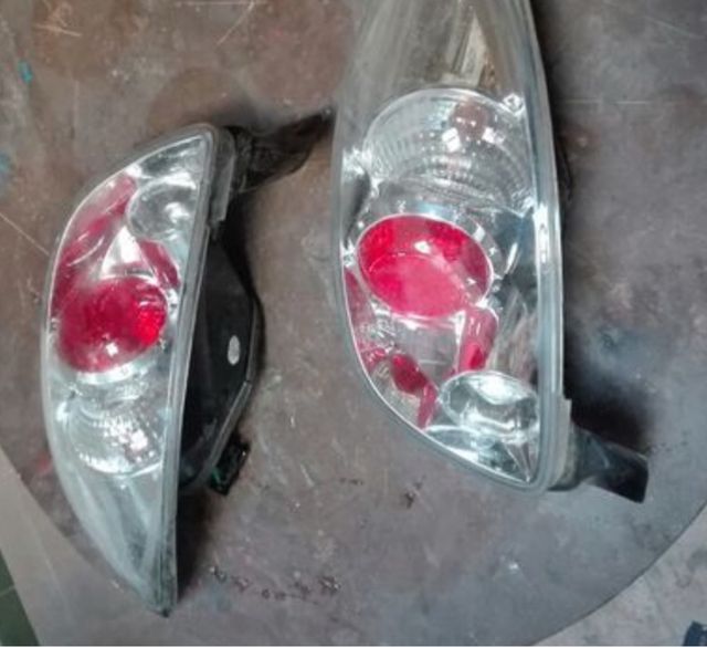 Focos Traseros Peugeot 206