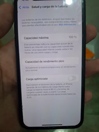iPhone X 64GB + Batteria esterna + custodie e portacarte