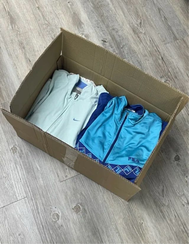 MISTERY BOX ROPA VINTAGE 4 PRENDAS