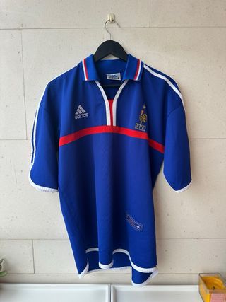 MISTERY BOX ROPA VINTAGE 4 PRENDAS