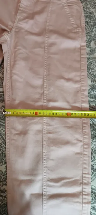 Pantalón vaquero rosa Mango Talla M
