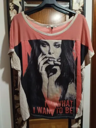 Camiseta Bershka Talla L Estampado Mujer