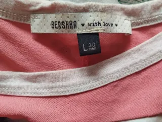 Camiseta Bershka Talla L Estampado Mujer