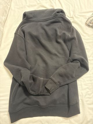 Sudadera Nike Negra con Logo Blanco