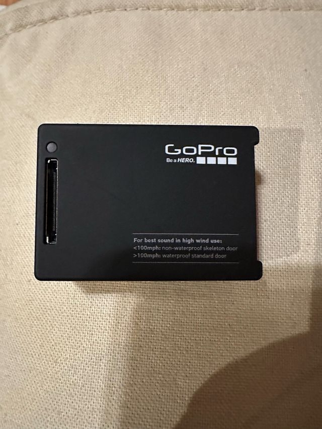 Cámara GoPro Hero 4 + Accesorios