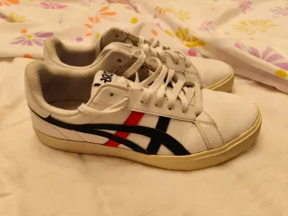 Zapatillas ASICS Hombre Blancas y Rojas