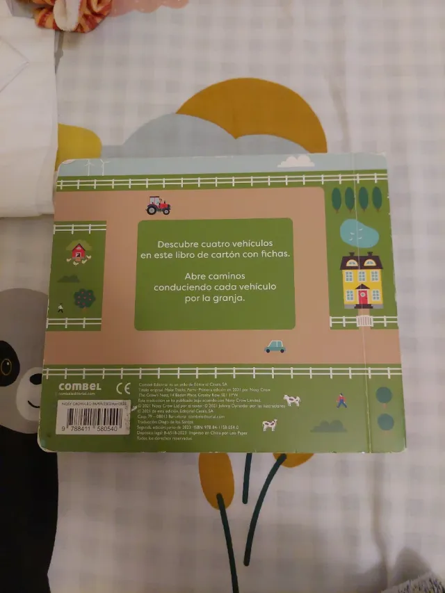 La Granja / The Farm Abre Caminos / Blaze Trails