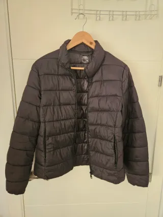 Chaqueta acolchada negra talla L